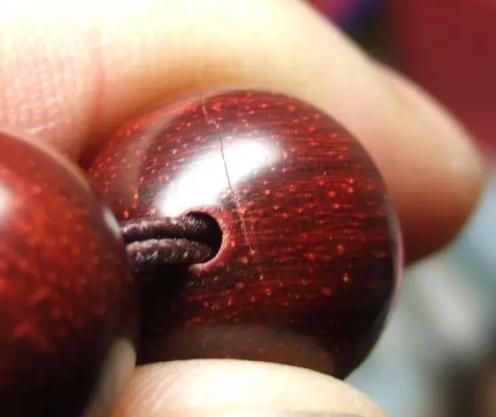 手串有裂纹怎么补救,核桃手串开裂怎么修复视频