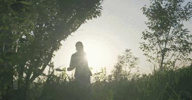 23岁踏入终南山，一处小院，一袭布衣，她的日子比小龙女还逍遥