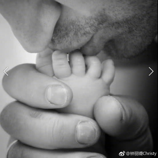 钟丽缇回应身材走形了,钟丽缇张伦硕连麦回应直播间落泪