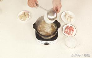 北京涮羊肉吃到爽,北京火锅涮羊肉冬天