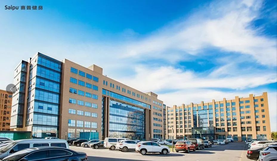 私人健身教练,不仅体面还高薪,月薪2万不是梦!