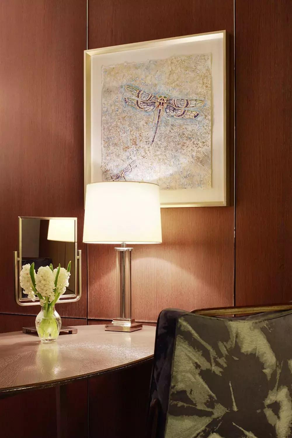 C位女神の心机3大撞星事件频发地让你和梦想中的ICON“一吻定情”