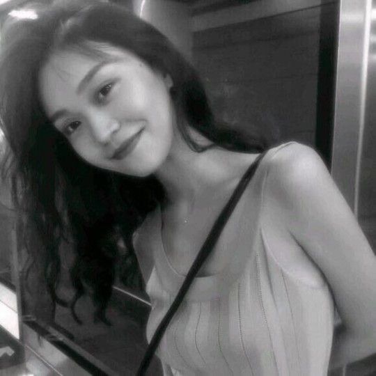 英文暖心撩人情话,夜晚英文情话最暖心短句