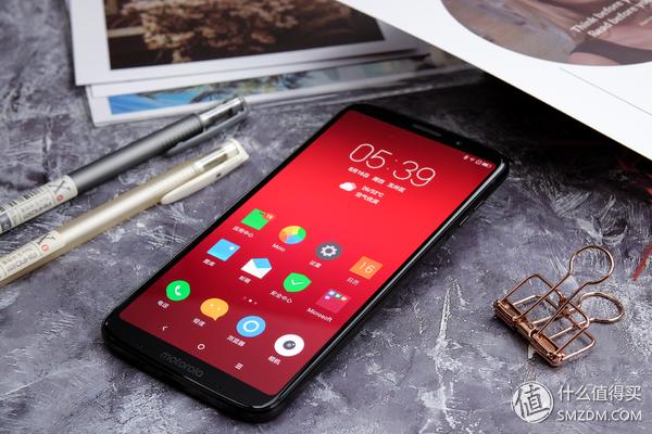 摩托罗拉motoz3测试,摩托罗拉motoz3开箱