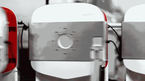 在硅谷骗了8亿的榨汁机,美国硅谷榨汁机视频