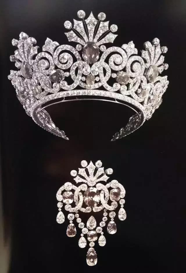 奢华皇室王冠,奢侈豪华的皇宫