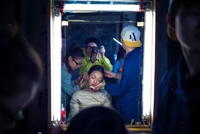 周迅说等我们老了,44岁周迅终于老了