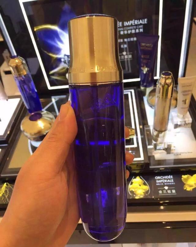 吃土女孩的好物推荐,平价大碗好用的爽肤水推荐