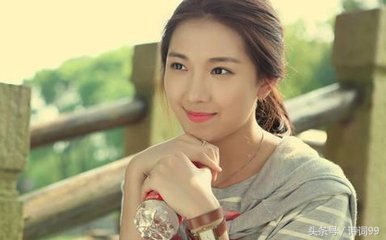 赞女朋友的漂亮句子,赞美女人漂亮唯美句子