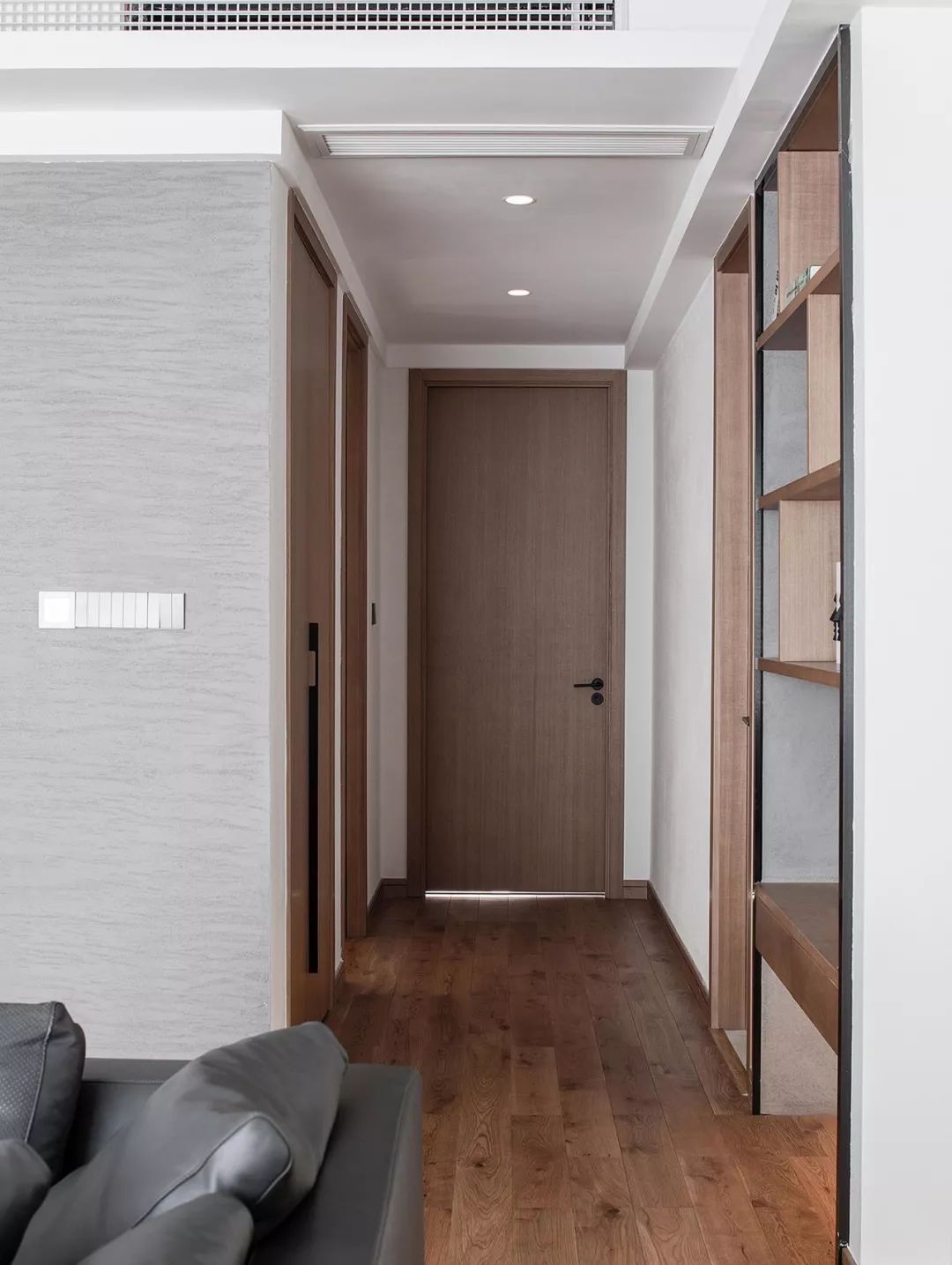 100平米电视墙现代简约风格效果图,好看的投影电视墙