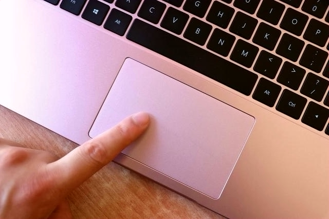 荣耀magicbookx16战斗版基础办公,荣耀magicbook150