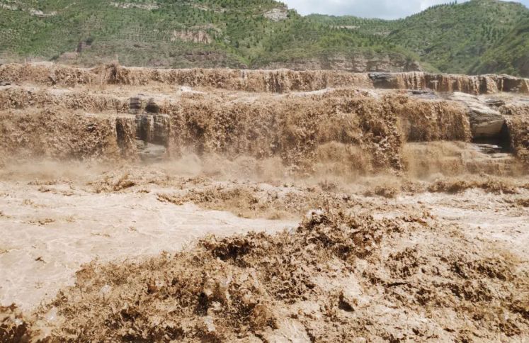 壶口瀑布：舞出黄河情灵动沿黄路！