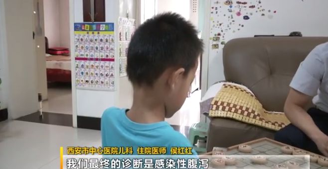 孩子吃了冰箱的西瓜吐了两次,孩子吃西瓜吐了一夜