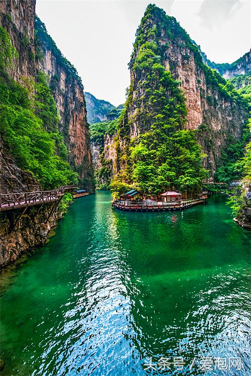 最美十大峡谷之一的太行山大峡谷,跨越三省太行山大峡谷风景