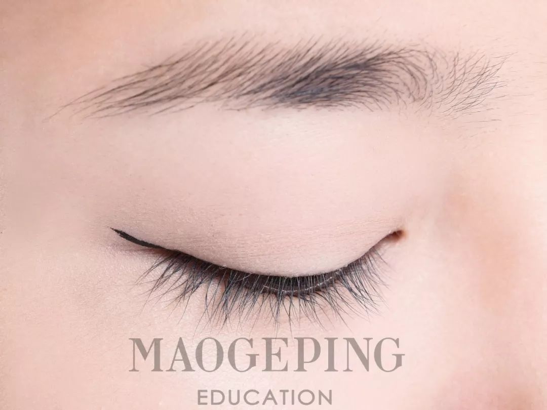 初学者零基础画眼线,不会画眼线的进来手把手教你