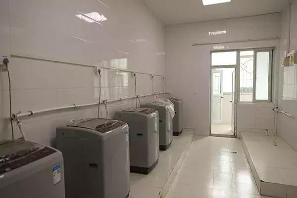 准大学生寝室必备清单,准大学生的学校