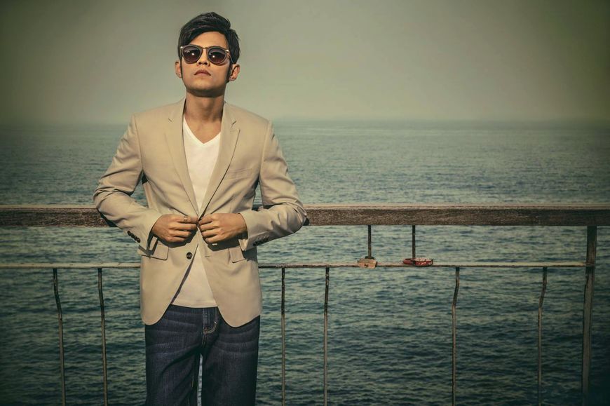 他才华横溢精通11国语言,他才华横溢全文免费阅读