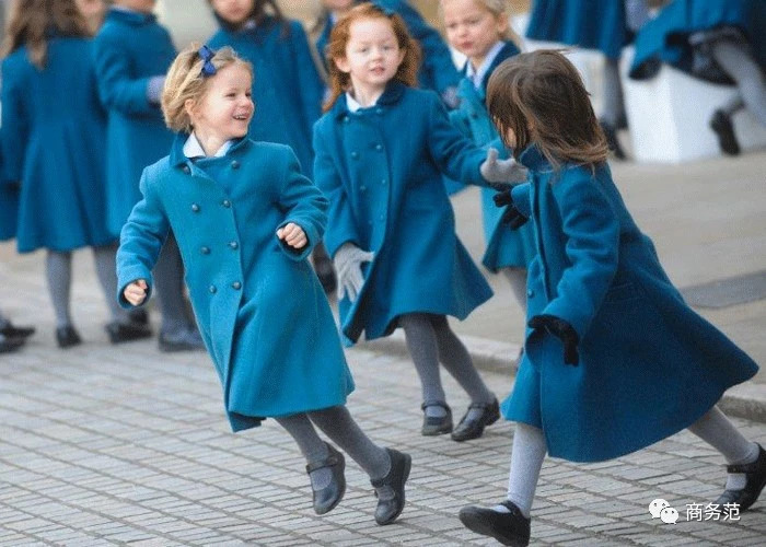 杭州小学校服报价,杭州小学校服1000块