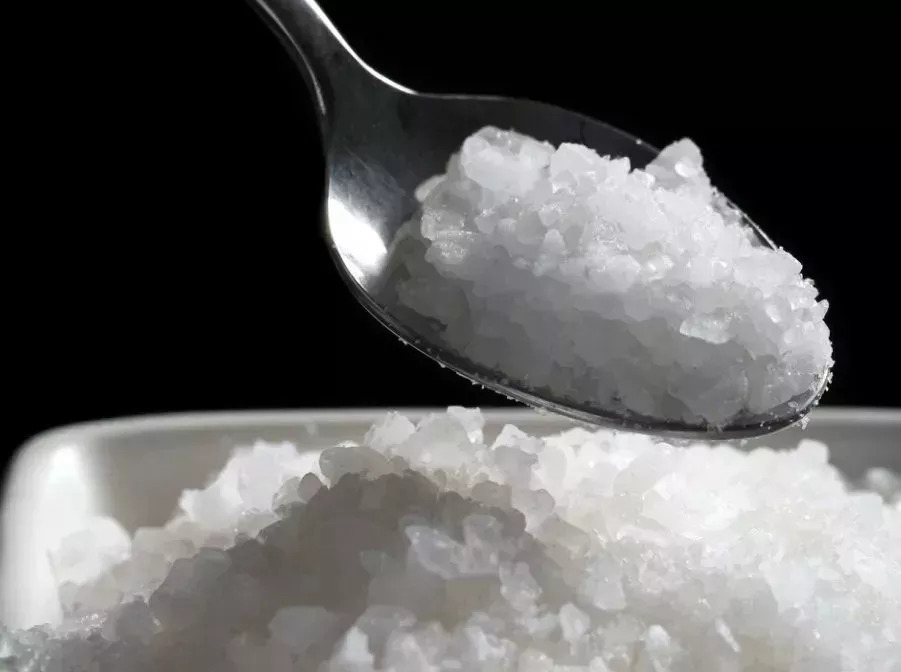 食用盐里加氰化钾可以吗,亚铁氰化钾食盐辟谣央视
