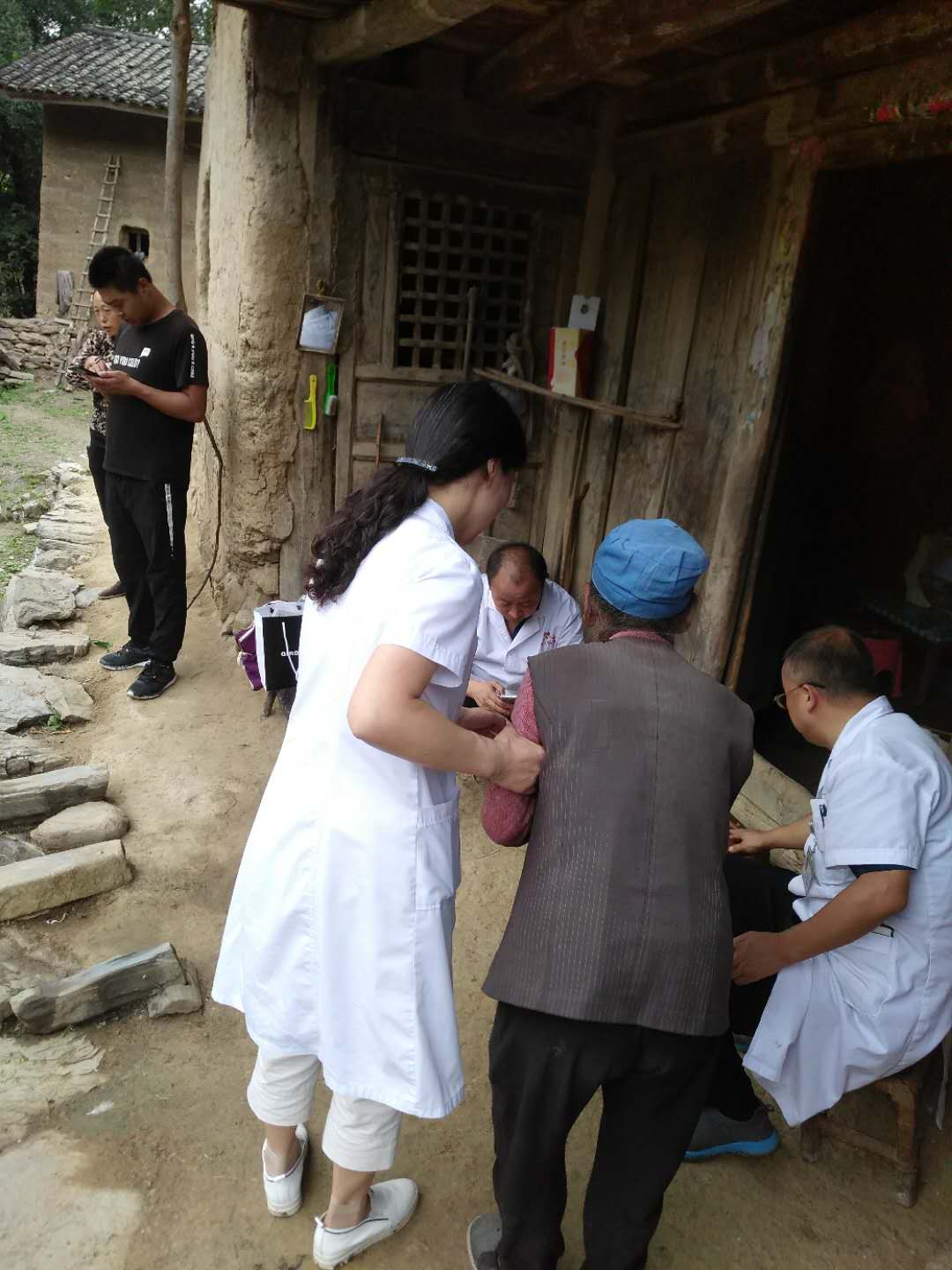 人民医院送药上门,市人民医院上门服务