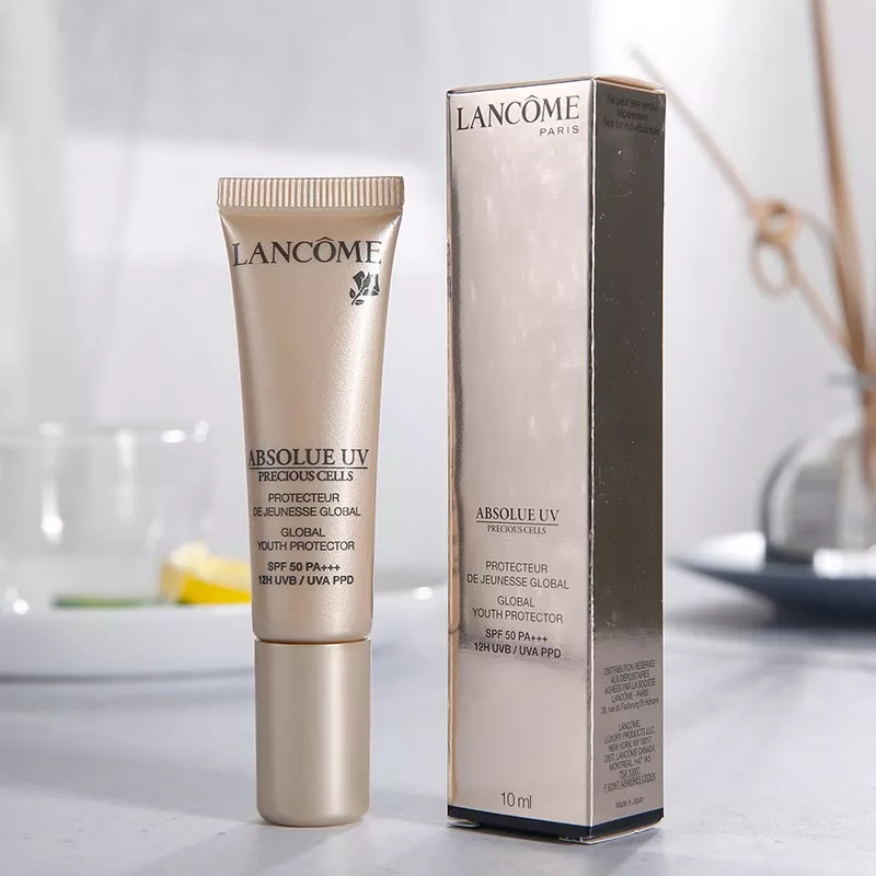 防晒做不对看起来老十岁,从十几岁做好防晒到现在