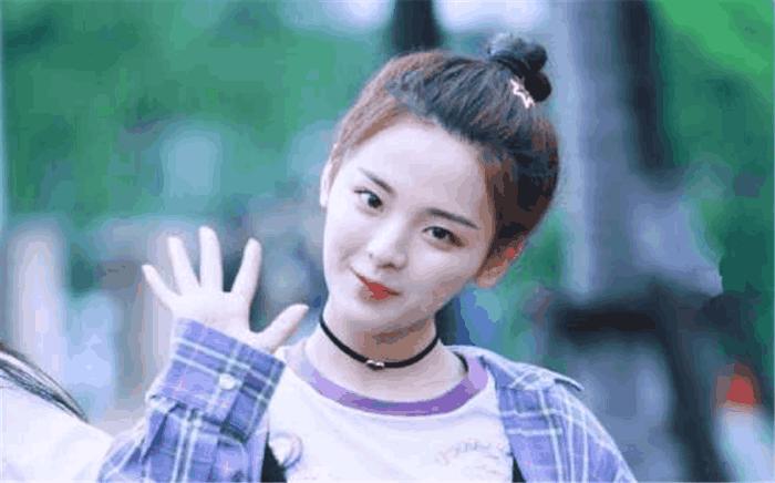 杨超越田四火完整版,杨超越田四火完整视频