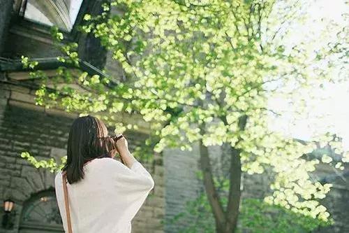 为什么有的女生反复被渣男骗,为什么女生总被渣男骗