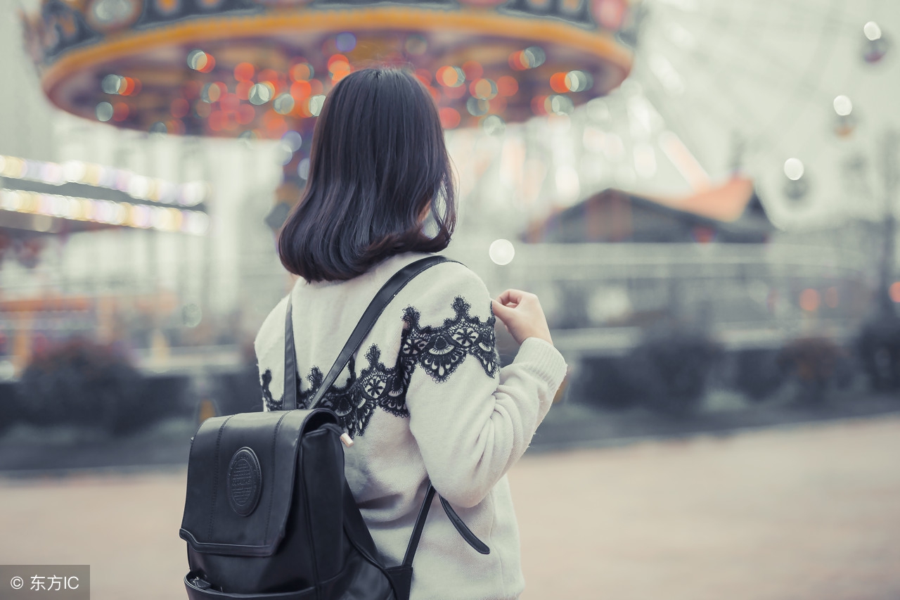 也许那扇门重来没有被封死，只是需要你更加努力的去打开！