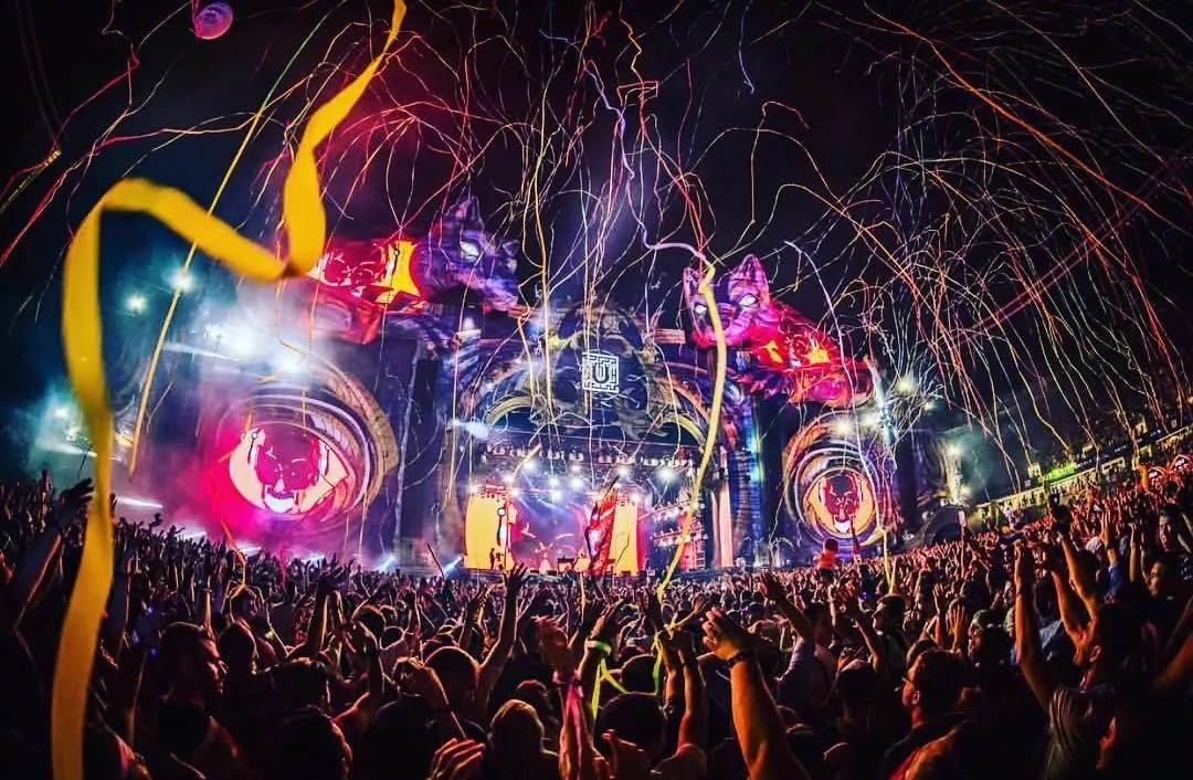 UltraChina凉了没关系，这有一份音乐节美妆攻略