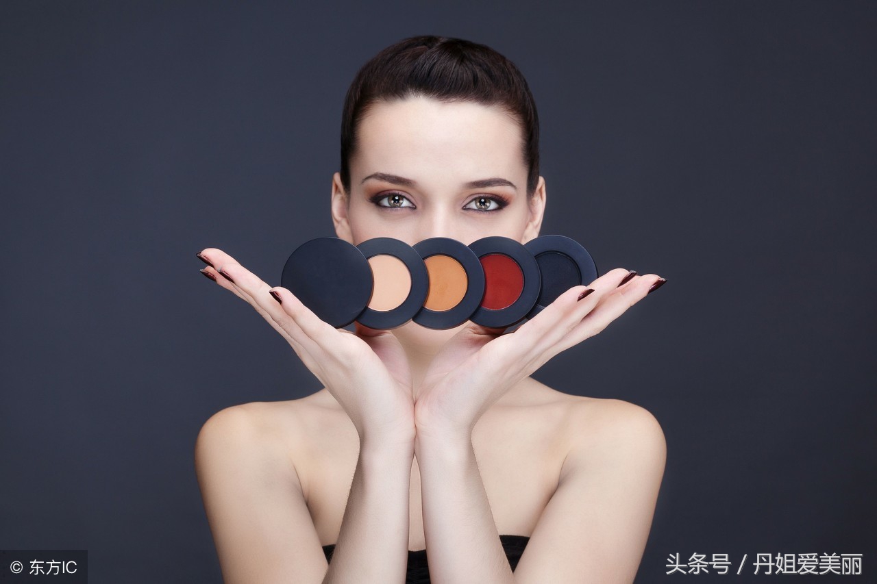 10鍏冨乏鍙崇殑moc,10鍏冪殑moc