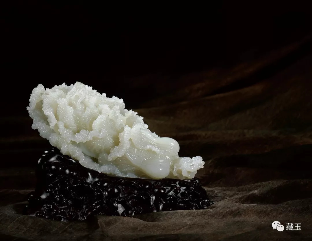 玉雕文财神和武财神图像,和田玉雕财神爷童子寓意