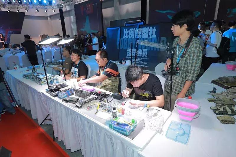 燃烧吧!军武!第三届军武嘉年华不能没有你,这次我们共唱战歌!