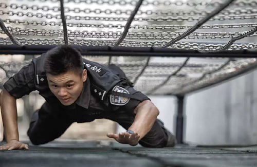 比颜值更闪耀的是他们的……“型男”背后的故事，你不能不看！