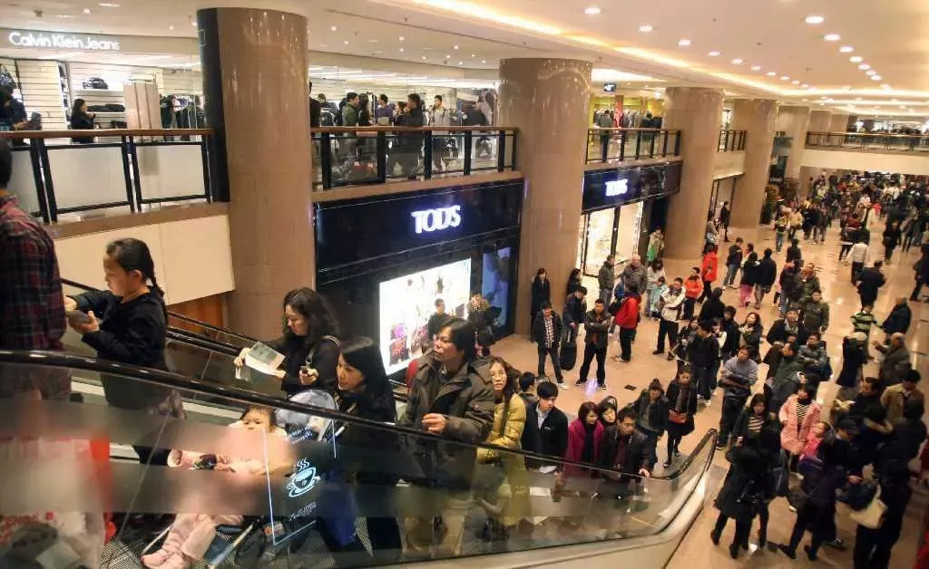 成都去香港坐飞机还是高铁划算,成都坐动车直接到香港攻略