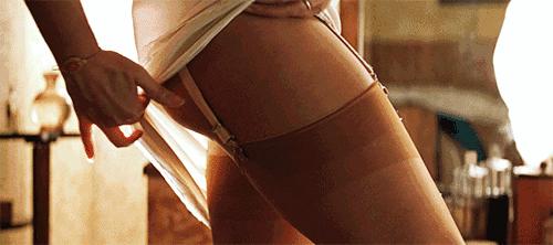 她是全球公认的最性感女神，“裸露”却不情色的人间*物尤**！