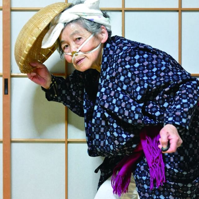 九十岁开车网红老奶奶,九十岁网红老奶奶开车