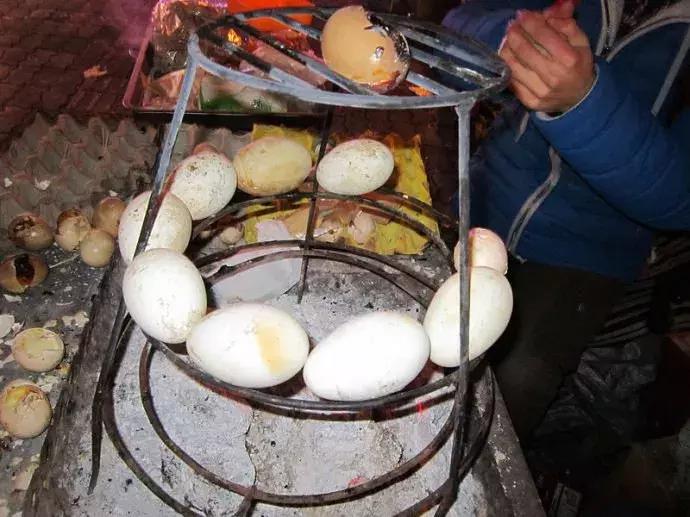 鸡蛋烤着吃和煮着吃,鸡蛋烤着吃会爆炸吗