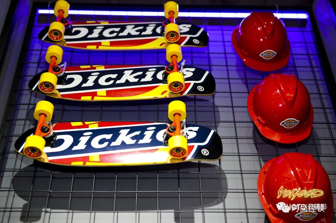 一份报纸打上Logo身价暴涨70倍？YOHOOD告诉你潮牌的魅力在哪里