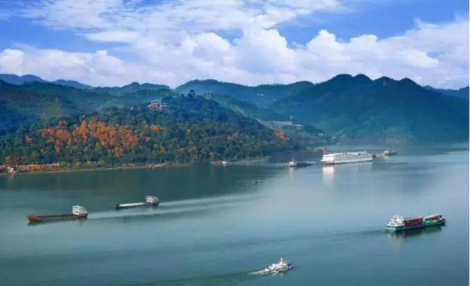 重庆本地人推荐去的地方夏天,重庆人少好玩的地方凉快推荐