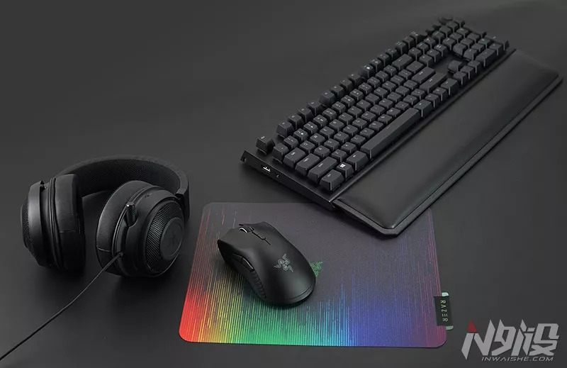 雷蛇曼巴眼镜蛇无线版用什么微动,雷蛇曼巴眼镜蛇无线版鼠标掉帧