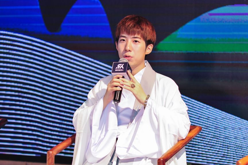 从圈地自萌到日趋火热,古风音乐如何追逐“月亮”与“便士”?