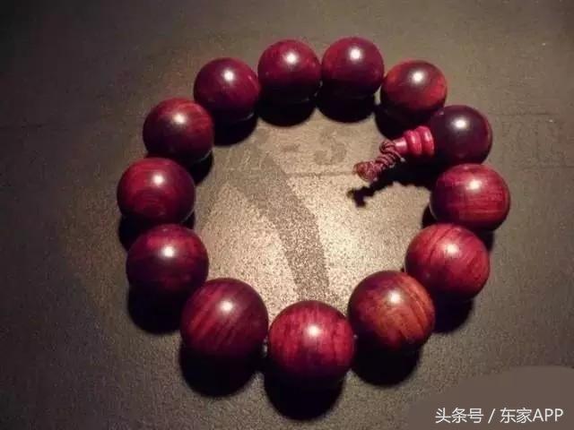 文玩手艺人,什么文玩手串不怕汗直接上手戴