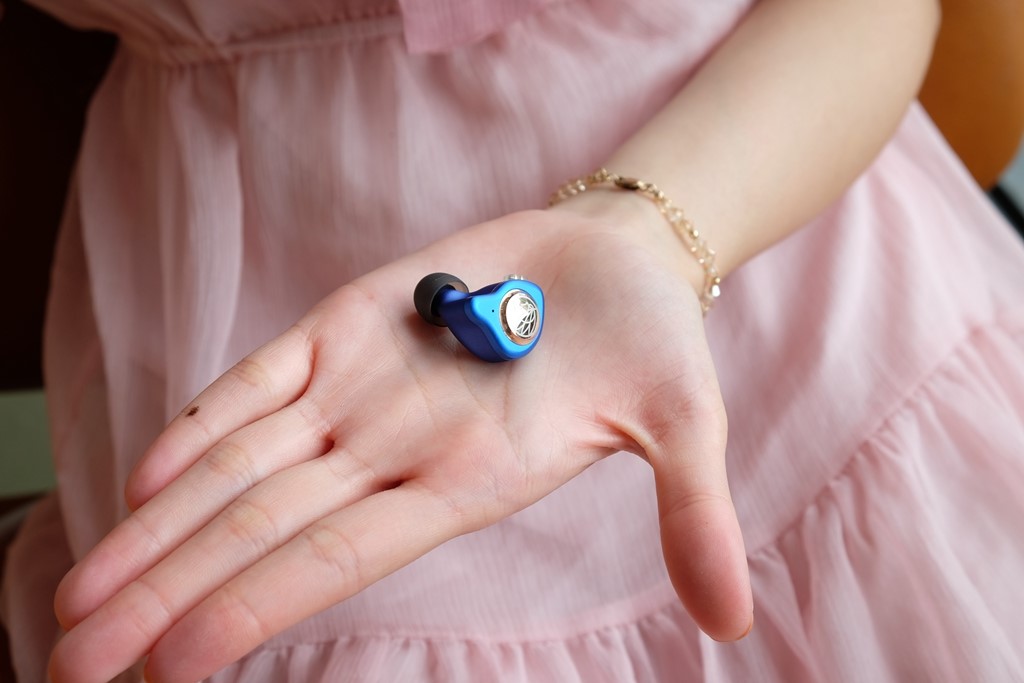 音质比较好的苹果耳机推荐,国产耳机与iphone耳机对比