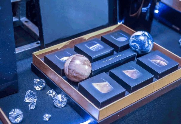 爆浆流星月饼,爆浆星球糖视频