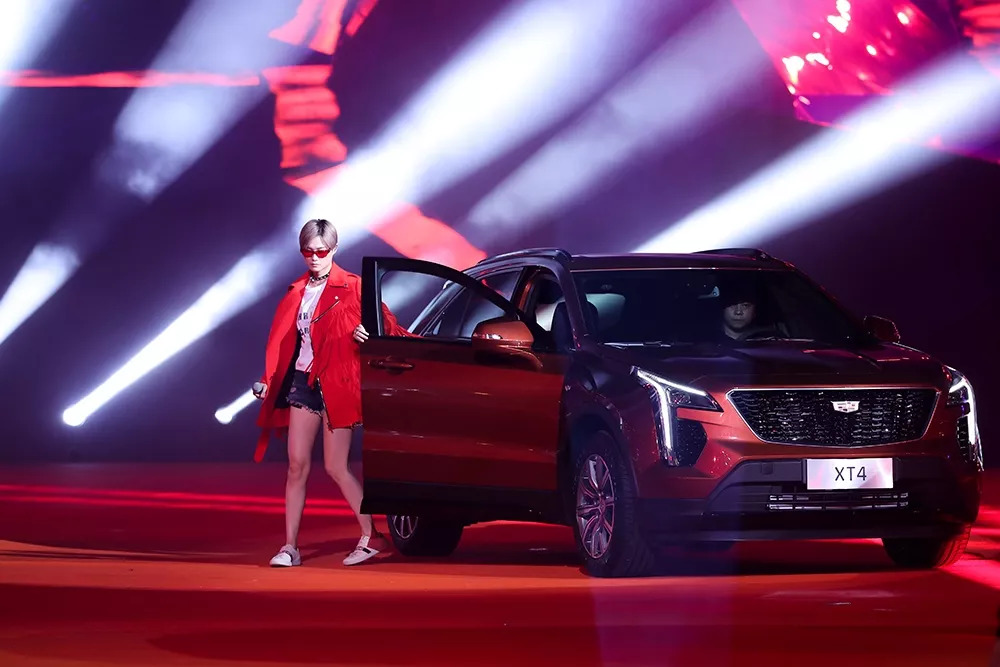 如果一辈子只能放一把火，我选择在火人节丨Weekly