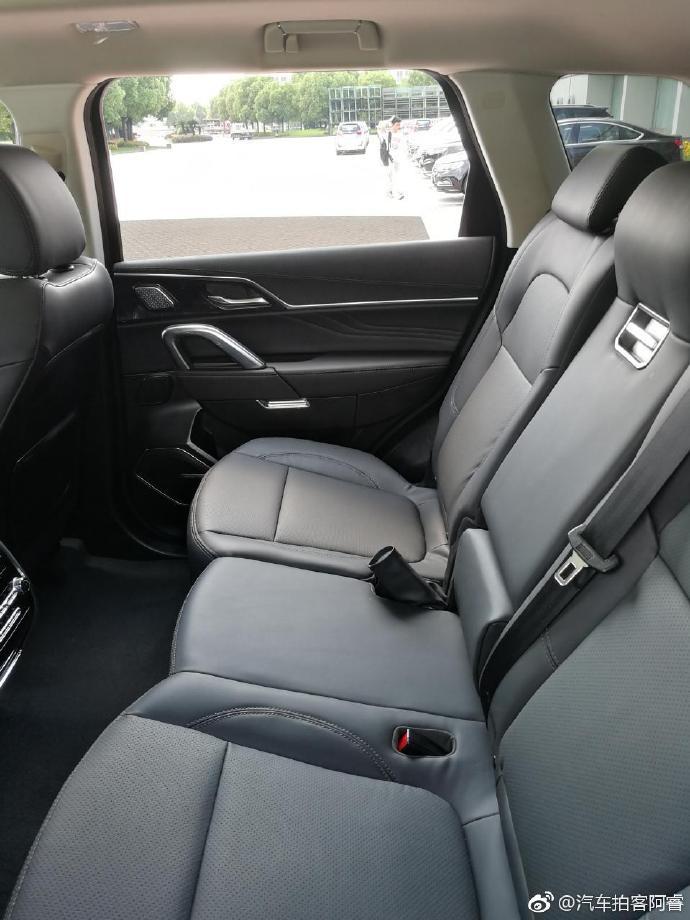 众泰揽胜已出世！一比一精仿无槽点，众泰布加迪还远吗？