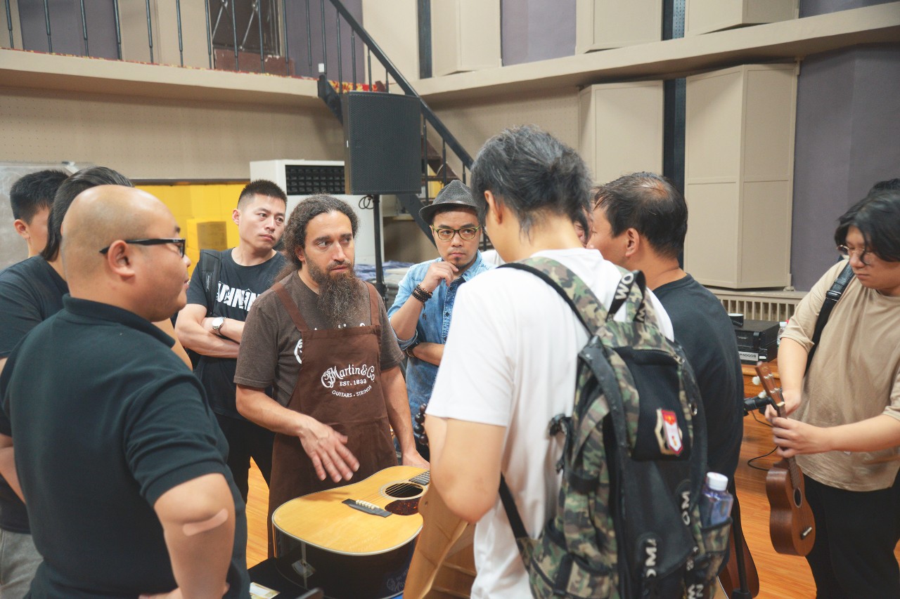 马丁吉他教学视频全集,2019马丁吉他艺术