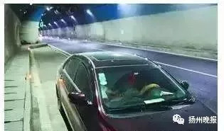 开车挖鼻孔被罚200元记3分,开车挖鼻屎被罚款扣分的依据