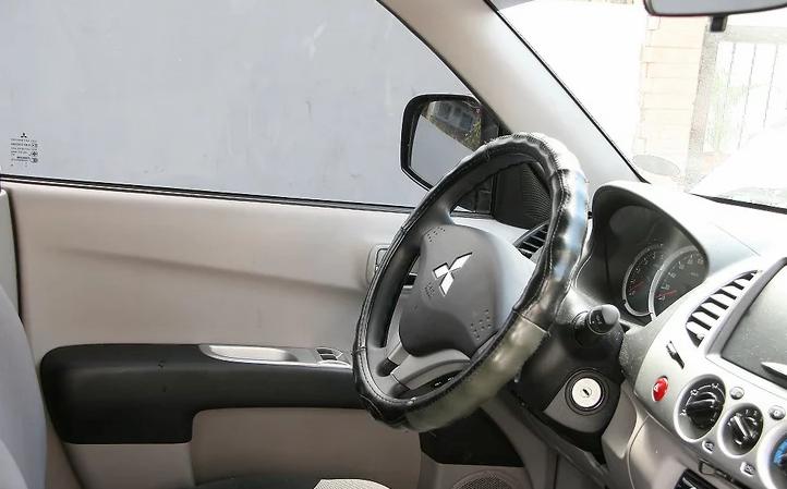 汽车如何防霉除异味,汽车异味怎么保养清洗