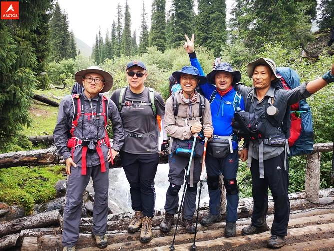 一次偶然，铸就永恒，十年驴龄的他“长存”于此-乌孙驴行记